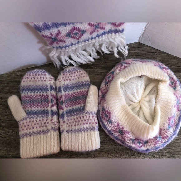 Vintage Aris Winter Accessories Set - Picture 8 of 10